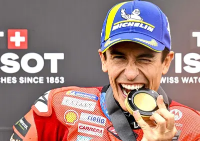 MotoGP 2025. GP di Germania. Marc Marquez, Sprint in rimonta: Ho rischiato per prendere Bezzecchi, ma oggi è il compleanno del capo, Gigi: è per lui