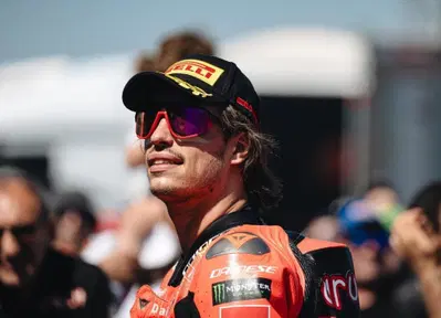SBK 2025. GP del Regno Unito a Donington. Nicol&ograve; Bulega: &ldquo;La BMW &egrave; migliorata, la Ducati no&rdquo; 