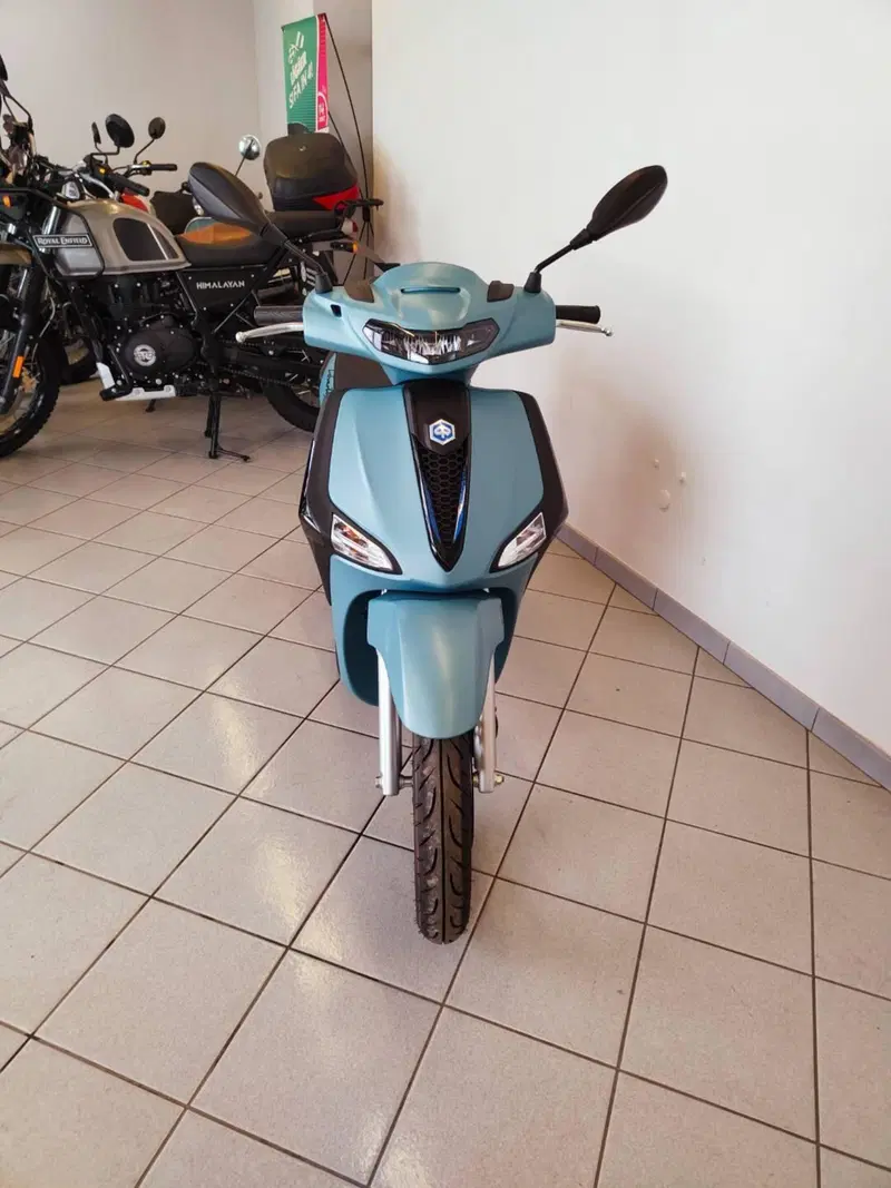 Piaggio Liberty 125 S (2025 - 26) (7)