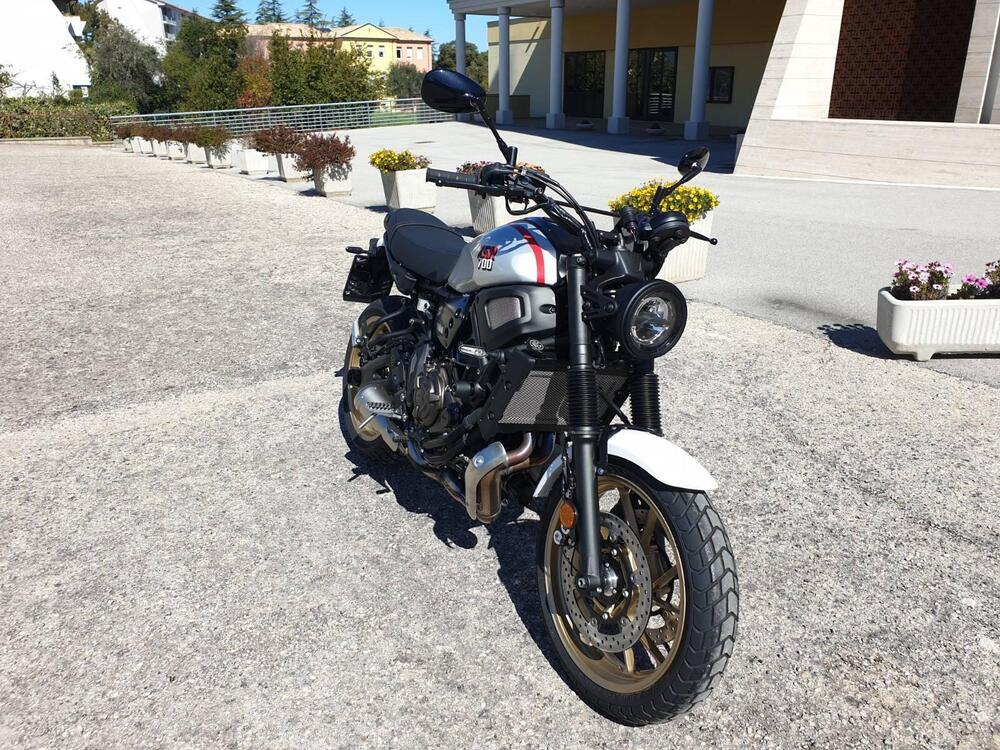 Yamaha XSR 700 XTribute (2022 - 24) (5)