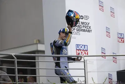MotoGP 2025. GP di Germania. Alex Marquez: "Sono riuscito a tenere Pecco Bagnaia dietro, era importante per il campionato"