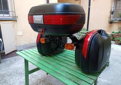 Set Completo GIVI portapacchi WINGRACK, bauletto M