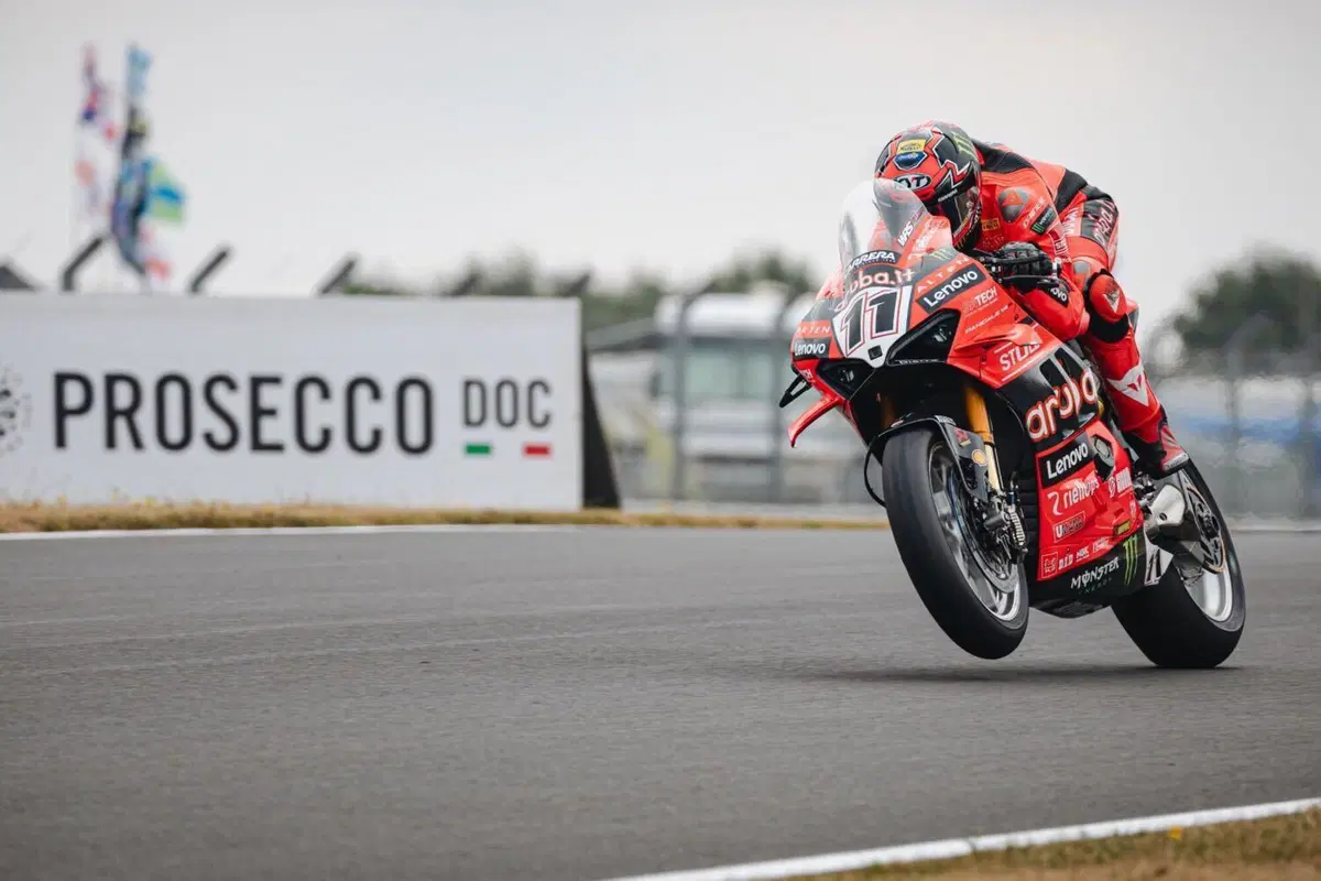 SBK 2025. GP del Regno Unito Le pagelle di Donington Park: a Toprak il massimo dei voti (32)