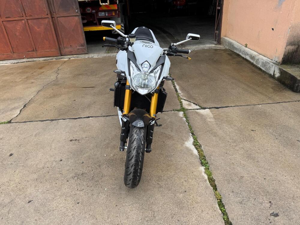 Yamaha FZ8 (2010 - 12) (3)