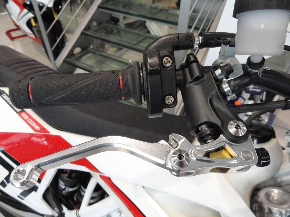 Vent Derapage 125 2t Compertition (2021 - 22) (4)