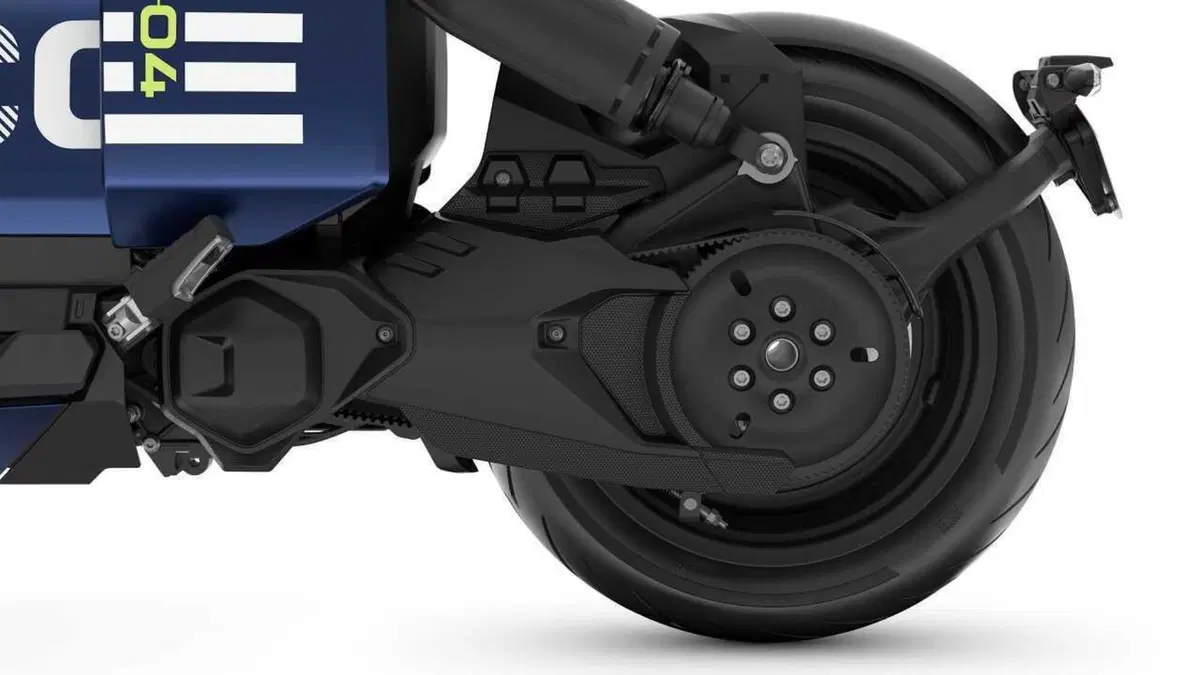 BMW CE 04: come cambia lo scooter elettrico per il 2026? (16)
