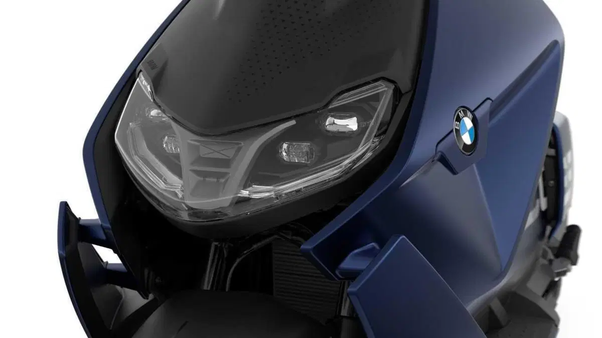 BMW CE 04: come cambia lo scooter elettrico per il 2026? (17)