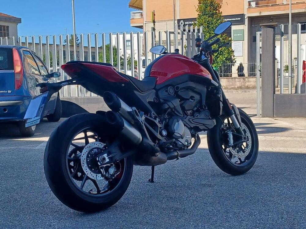 Ducati Monster 937 (2021 - 25) (4)