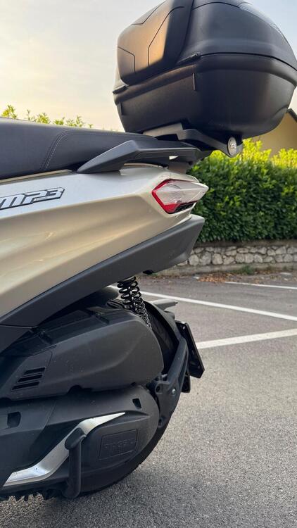 Piaggio MP3 400 ABS Hpe (2023 - 25) (5)