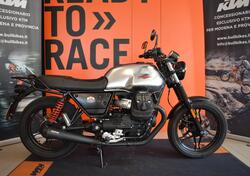 Moto Guzzi V7 III Stone S (2020) usata