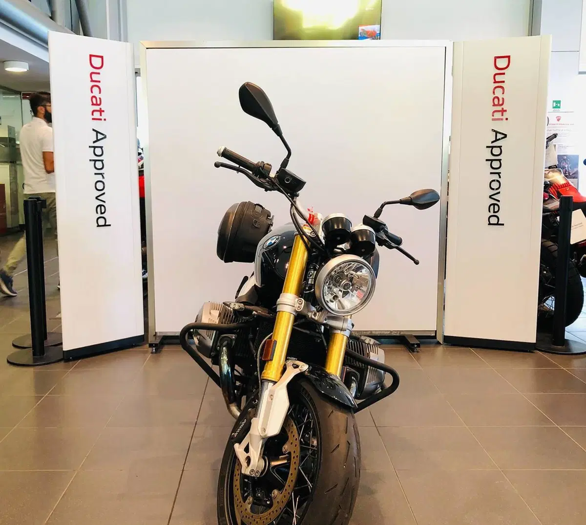 Bmw R nineT 1200 (2017 - 20) (3)