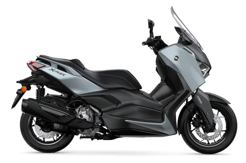 Yamaha X-Max 300 Tech Max+ (2025) (2)