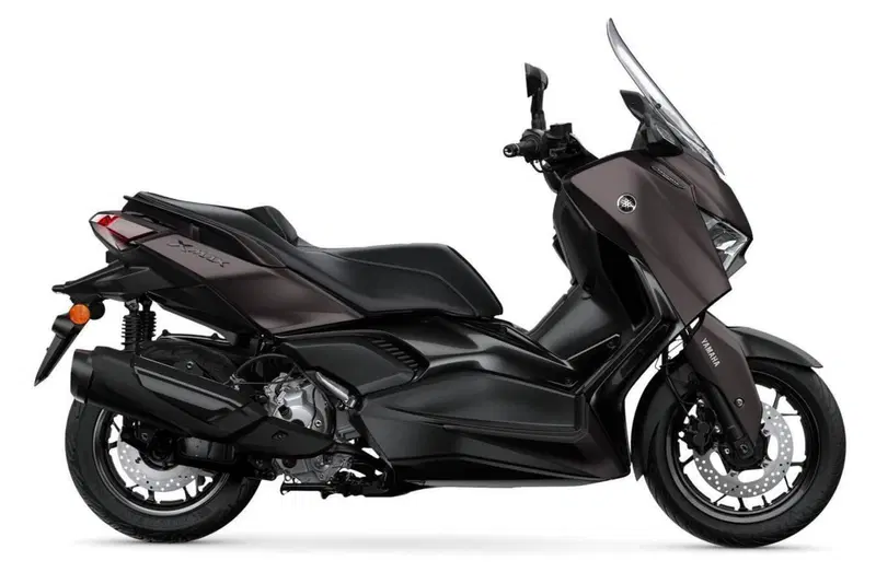 Yamaha X-Max 300 Tech Max (2025 - 26) (4)