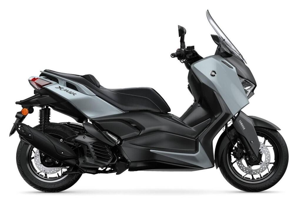 Yamaha X-Max 125 Tech Max+ (2025) (2)