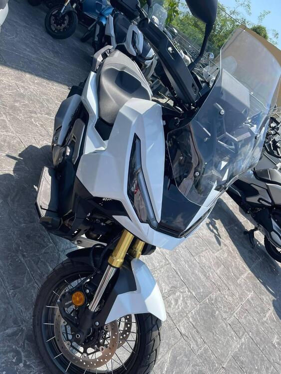 Honda X-ADV 750 (2025) (2)