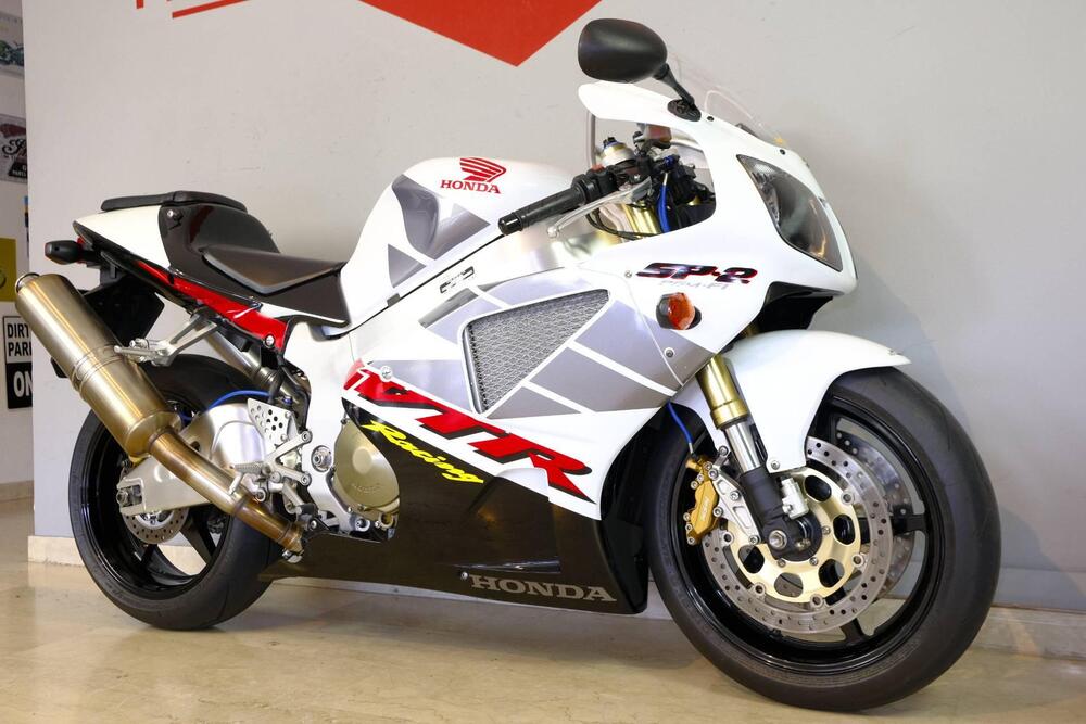 Honda VTR 1000 SP-2 (2002 - 06) (3)