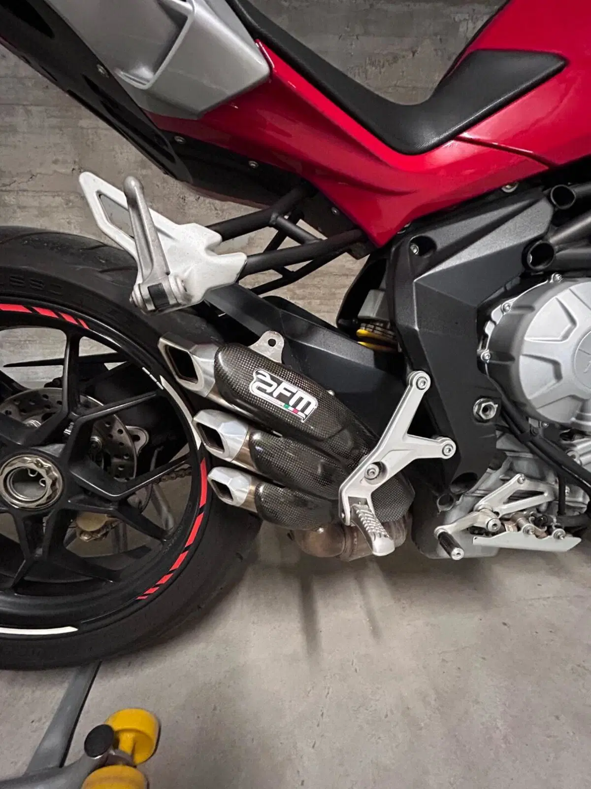 MV Agusta Brutale 675 EAS (2011 - 14) (7)