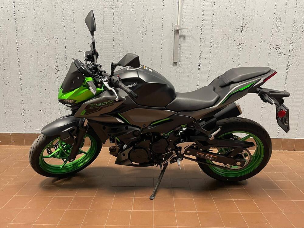 Kawasaki Z 500 SE (2024 - 26) (2)