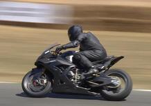 Goodwood 2025: sentite che sound la nuova superbike BMW Concept RR [VIDEO]
