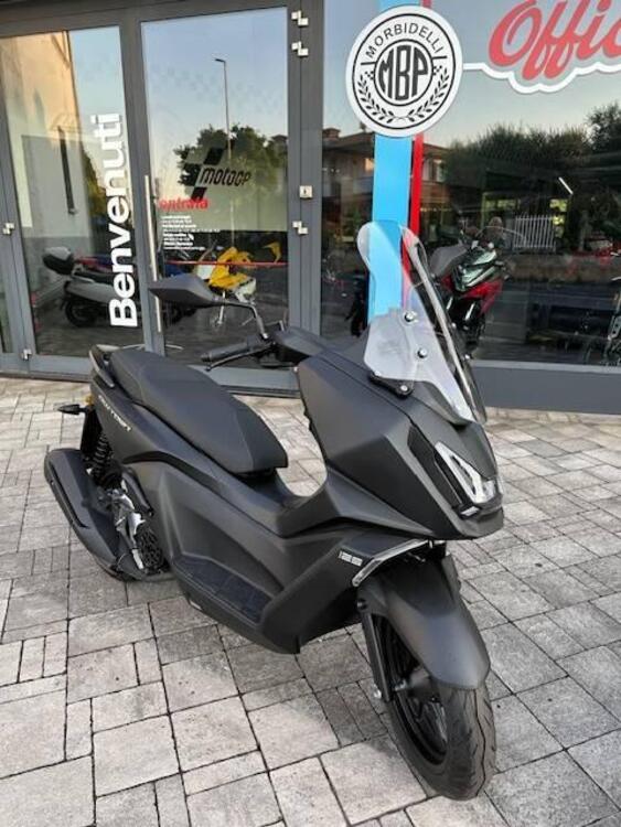 Kymco Skytown 125i (2024 - 25) (2)
