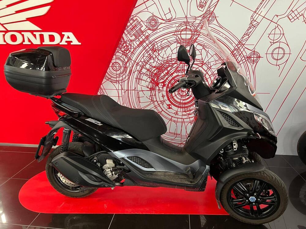 Piaggio MP3 300 ABS Hpe (2021 - 24) (2)