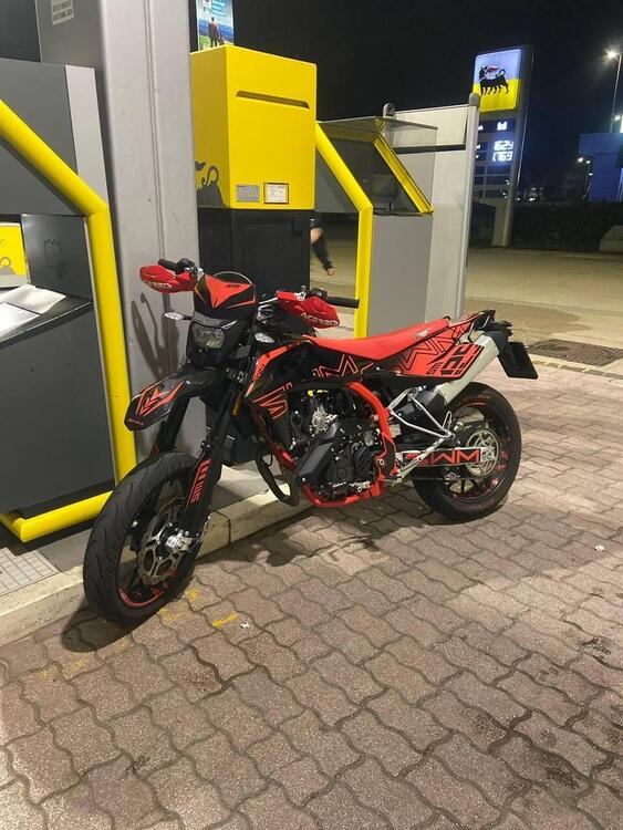 Swm RS 125 R (2021 - 23) (2)