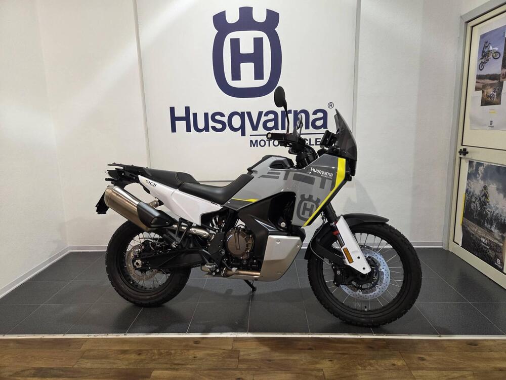 Husqvarna Norden 901 (2022 - 25) (2)