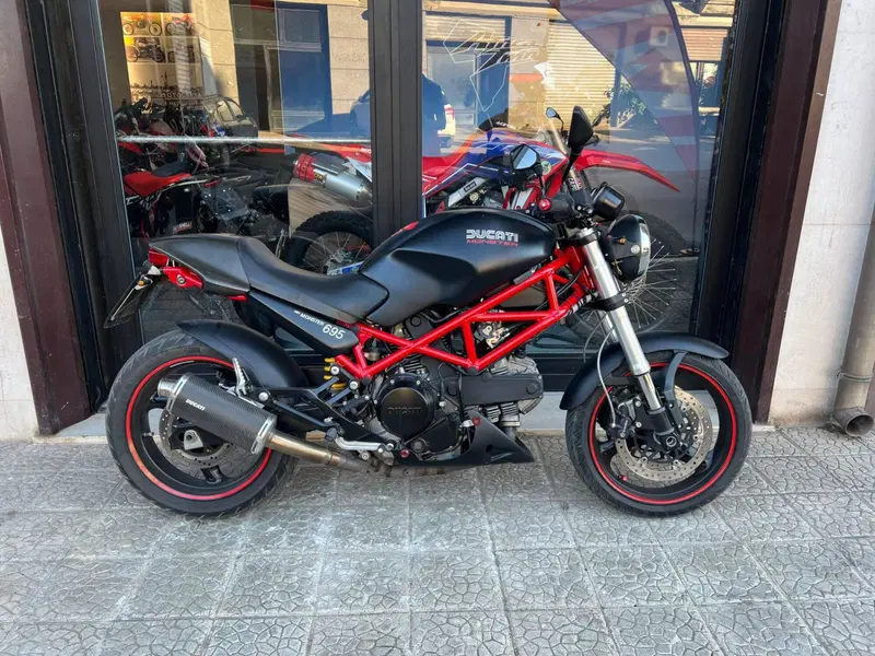 Ducati Monster 695 (2006 - 08)