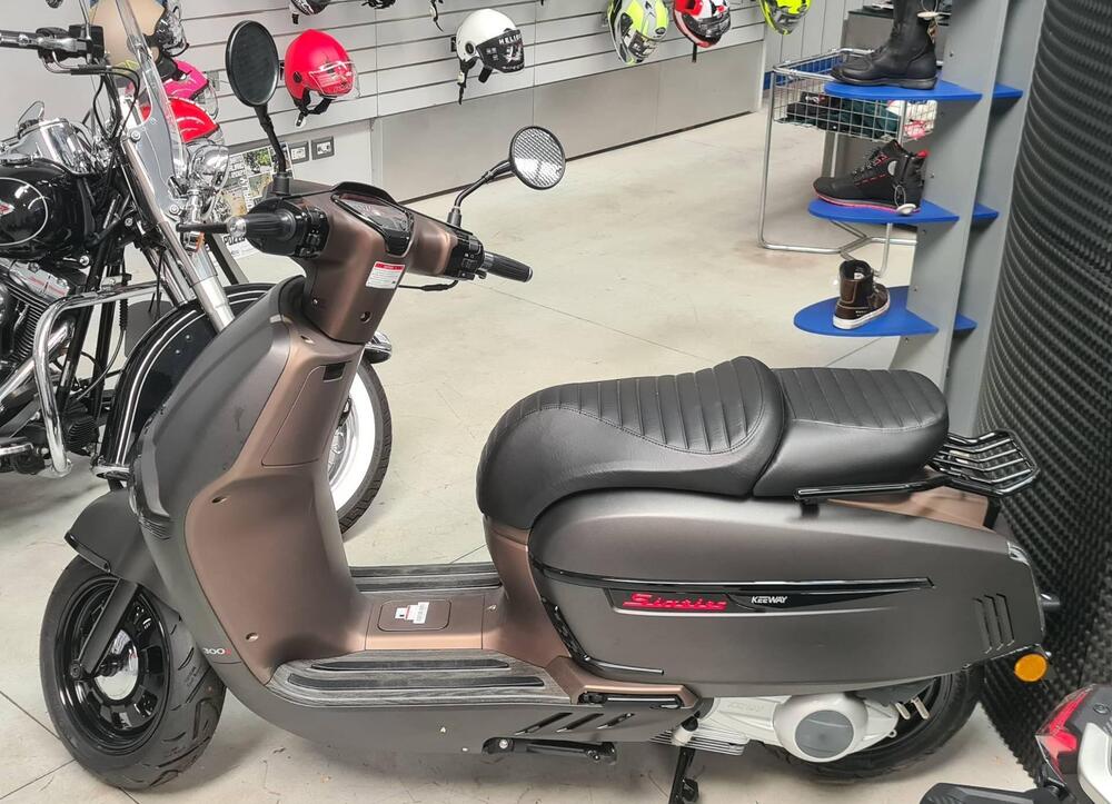 Keeway Motor Sixties 300i (2023 - 25) (2)