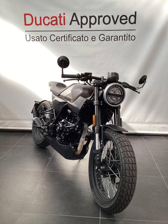 Brixton Motorcycles Crossfire 125 (2023 - 25) (2)