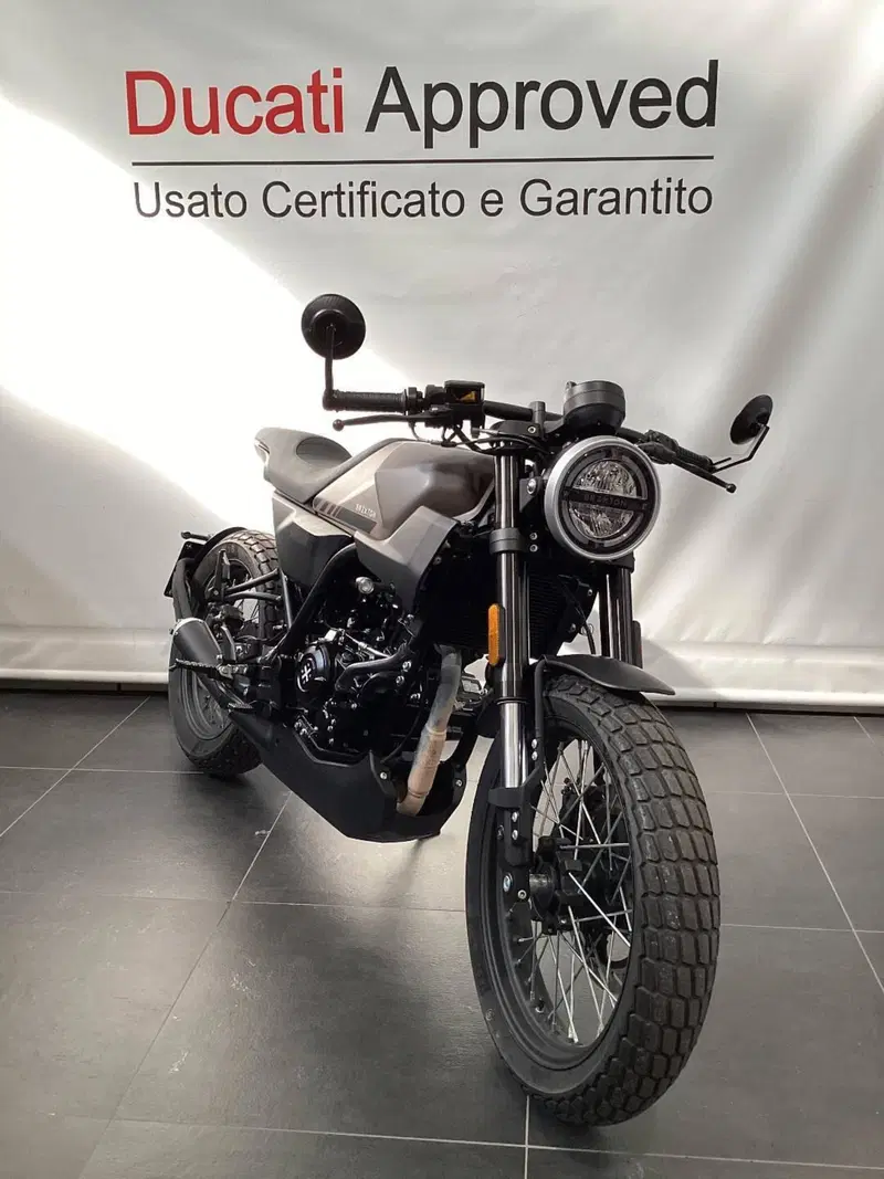 Brixton Motorcycles Crossfire 125 (2023 - 26) (2)