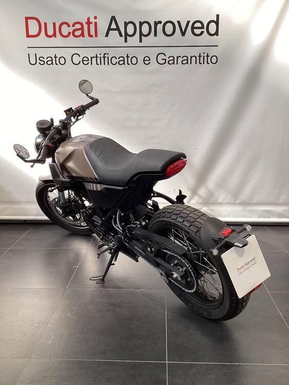 Brixton Motorcycles Crossfire 125 (2023 - 25) (4)