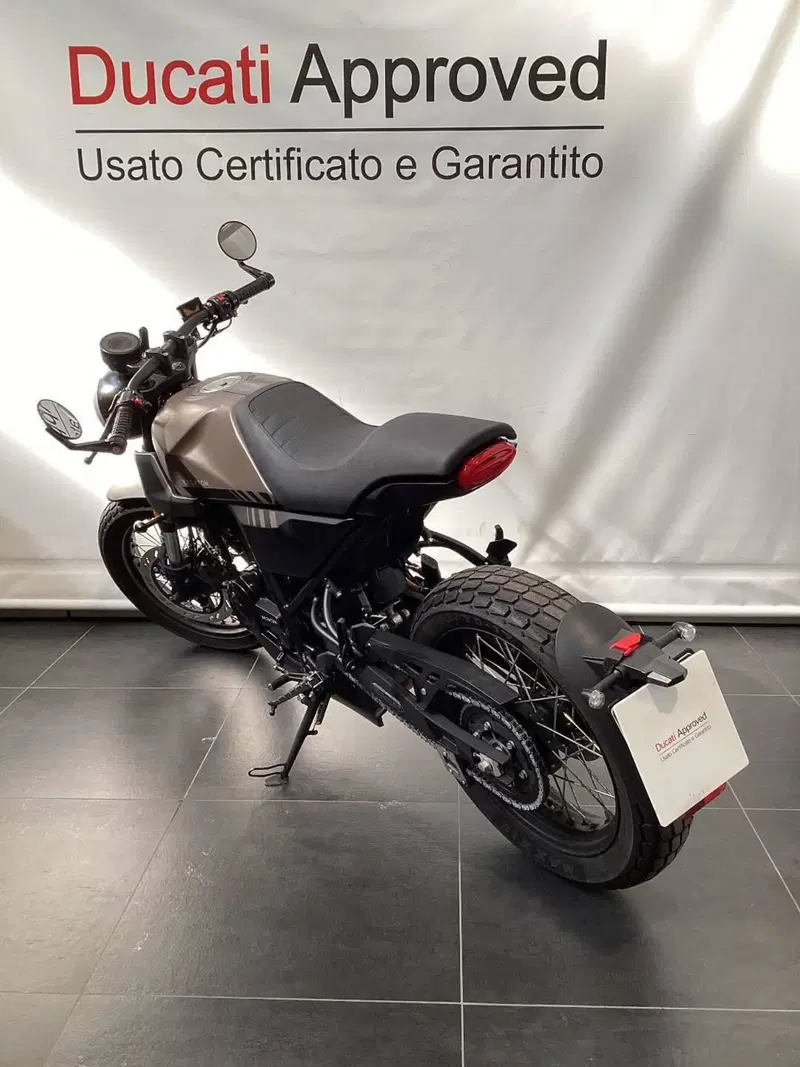 Brixton Motorcycles Crossfire 125 (2023 - 26) (4)