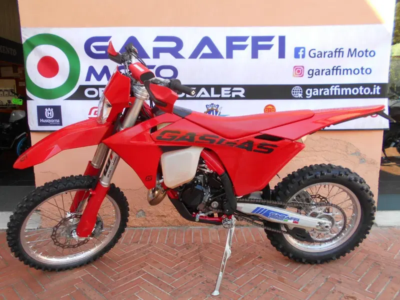 GASGAS EC 125 (2025) (2)