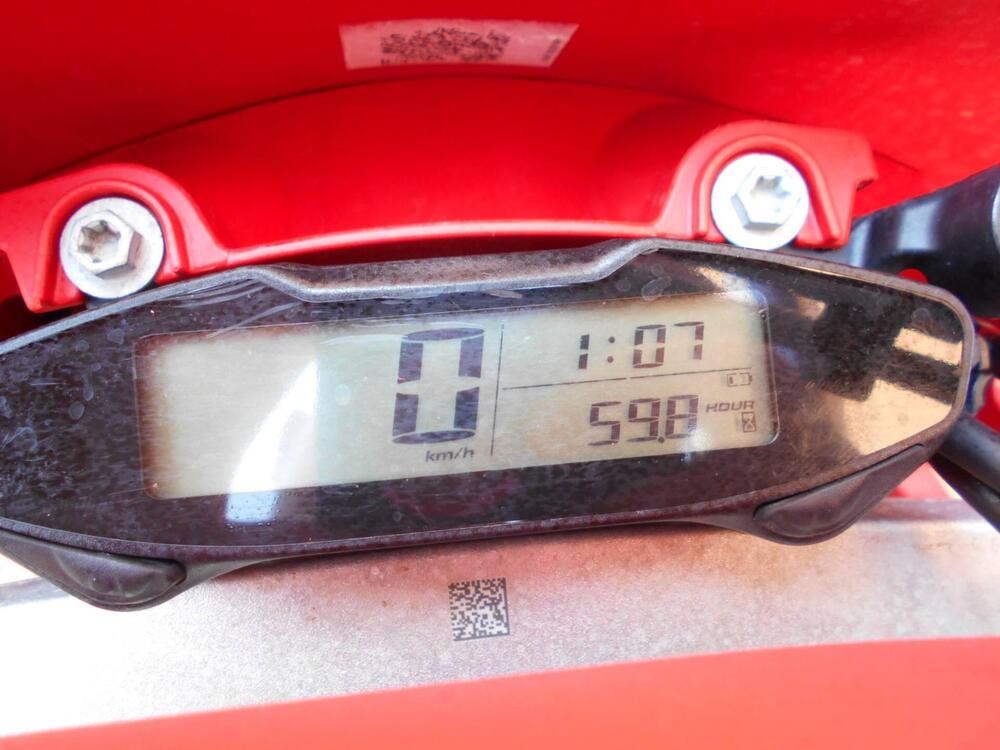 GASGAS EC 125 (2025) (3)