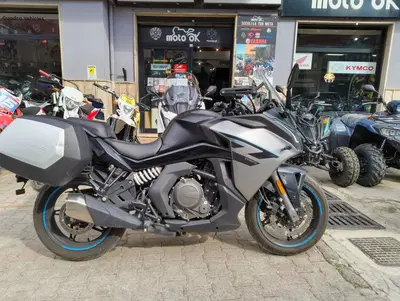 CFMOTO 650GT (2021 - 26) usata