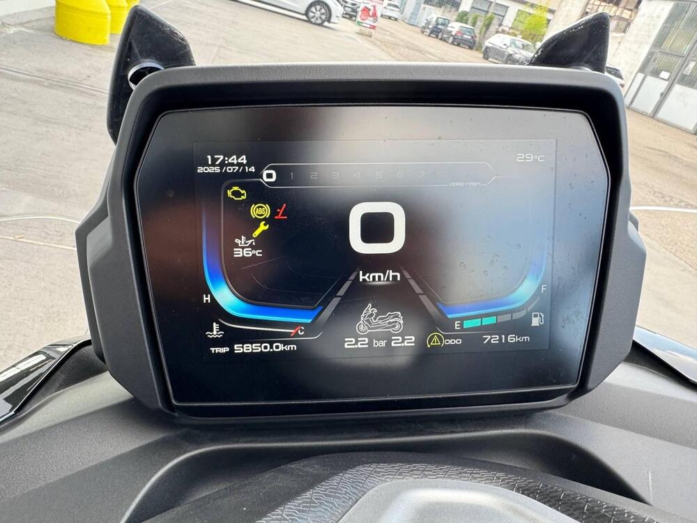 Voge Sfida SR4 (2022 - 24) (3)