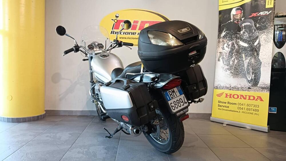 Moto Guzzi Nevada 750 (2002 - 06) (4)