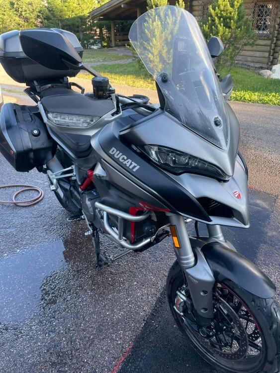 Ducati Multistrada 1260 S Grand Tour (2020) (3)