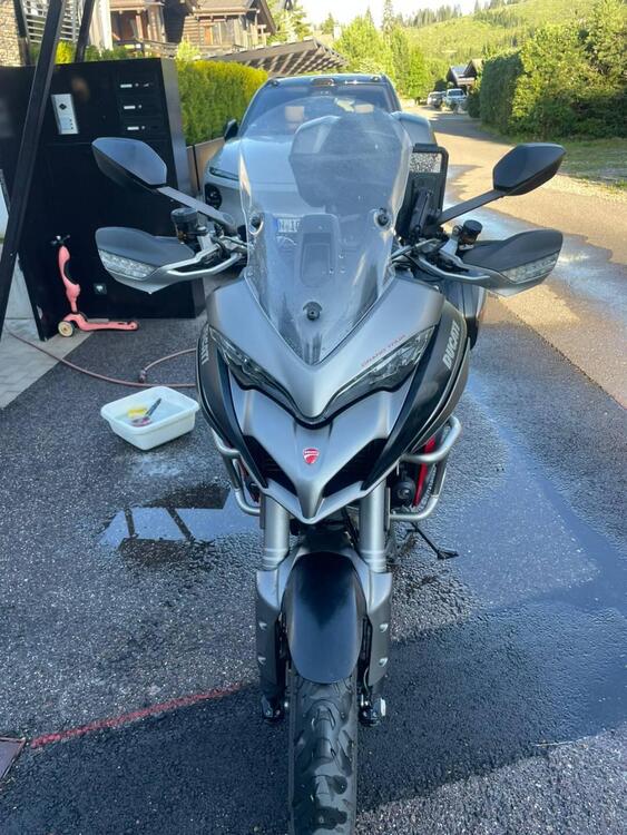 Ducati Multistrada 1260 S Grand Tour (2020) (4)