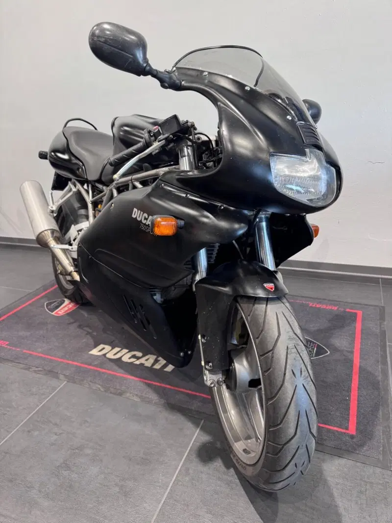 Ducati SuperSport 750 (1999 - 02) (2)
