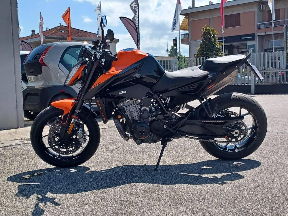 KTM 890 Duke (2021 - 23) (2)