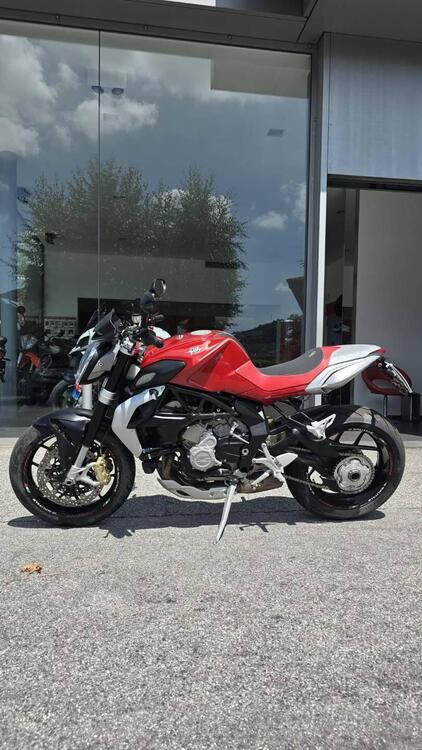 MV Agusta Brutale 800 (2012 - 15) (3)