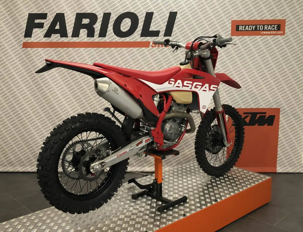 GASGAS EC 250 F (2023) (16)