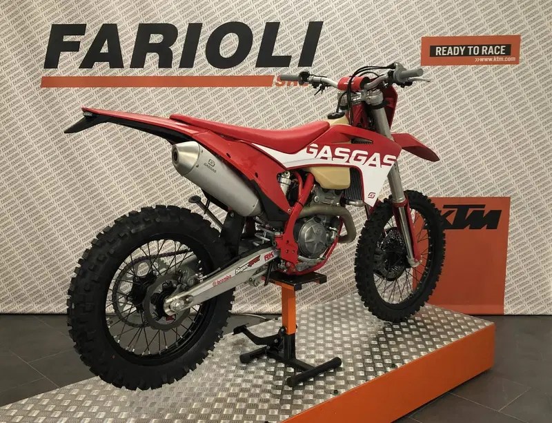 GASGAS EC 250 F (2023) (16)
