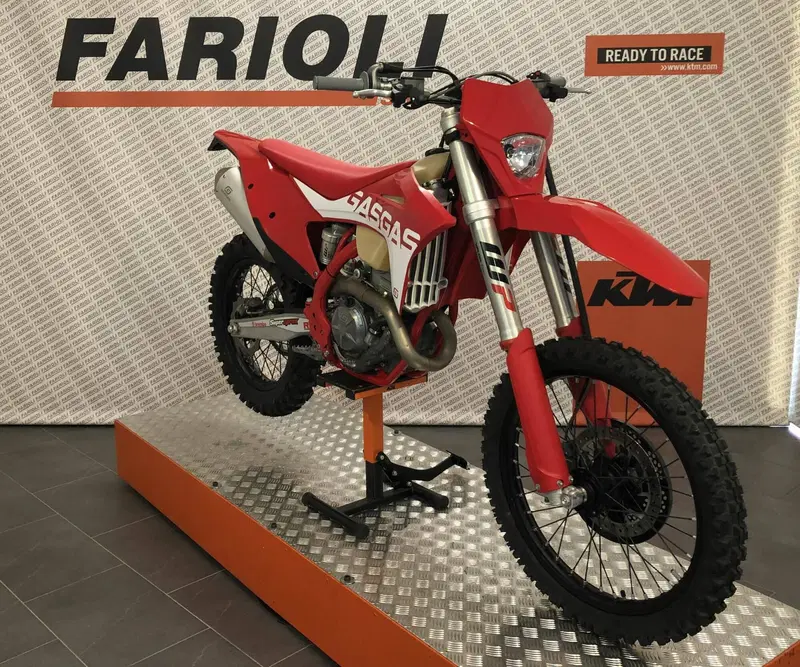 GASGAS EC 250 F (2023) (5)