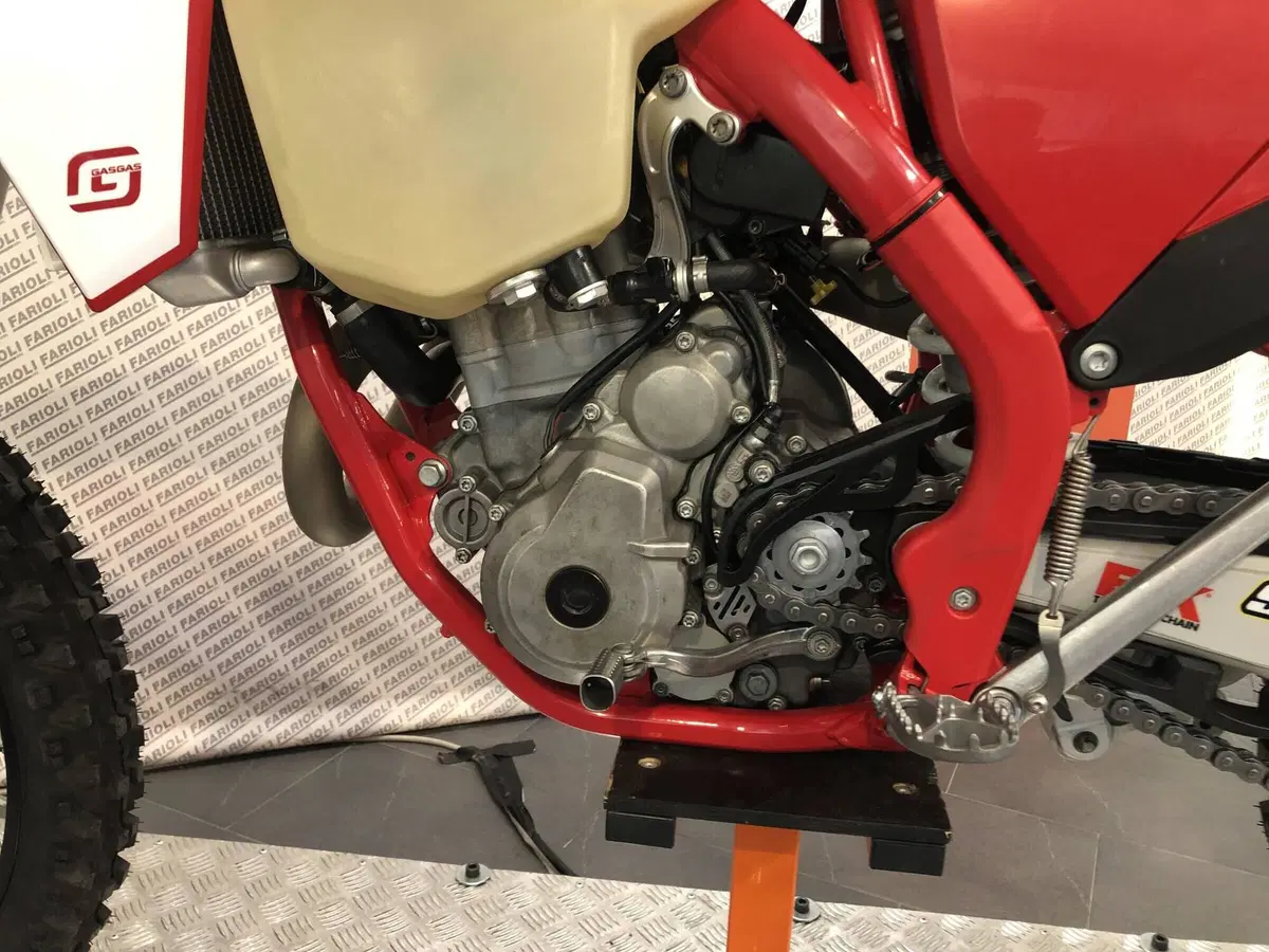 GASGAS EC 250 F (2023) (12)