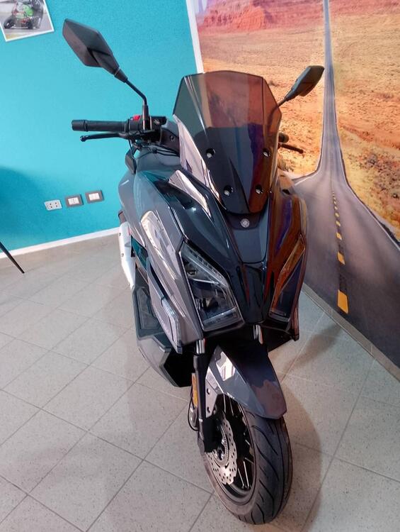 Morbidelli SC300 (2024 - 25) (5)