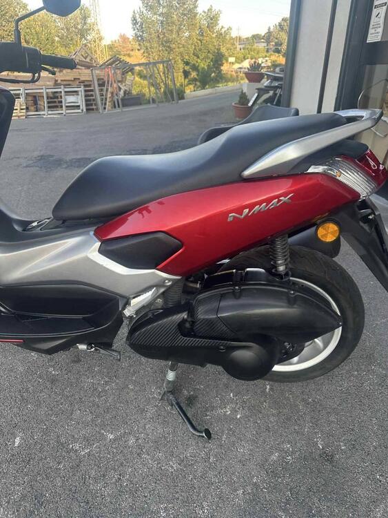 Yamaha N-Max 125 (2015 - 17) (2)