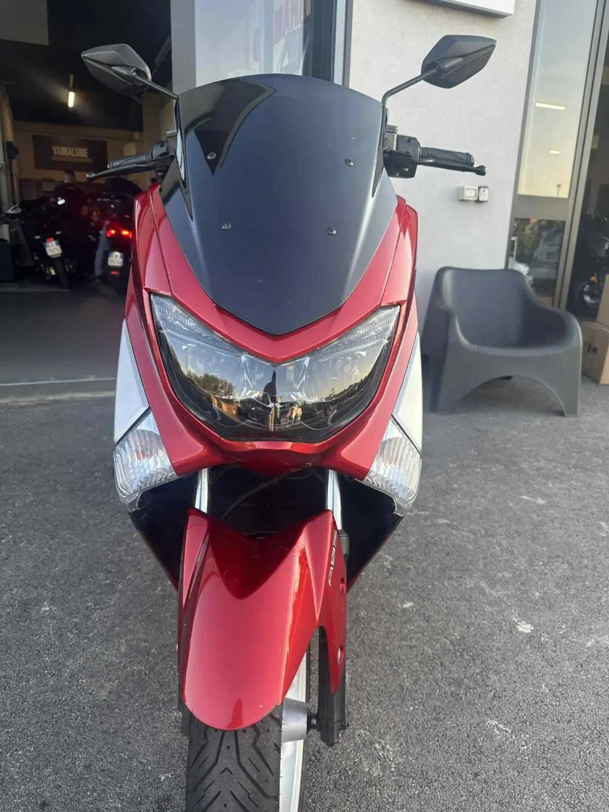 Yamaha N-Max 125 (2015 - 17) (7)